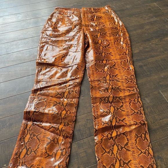 GRLFRND Snakeskin print Straight leather pants - Picture 5 of 14